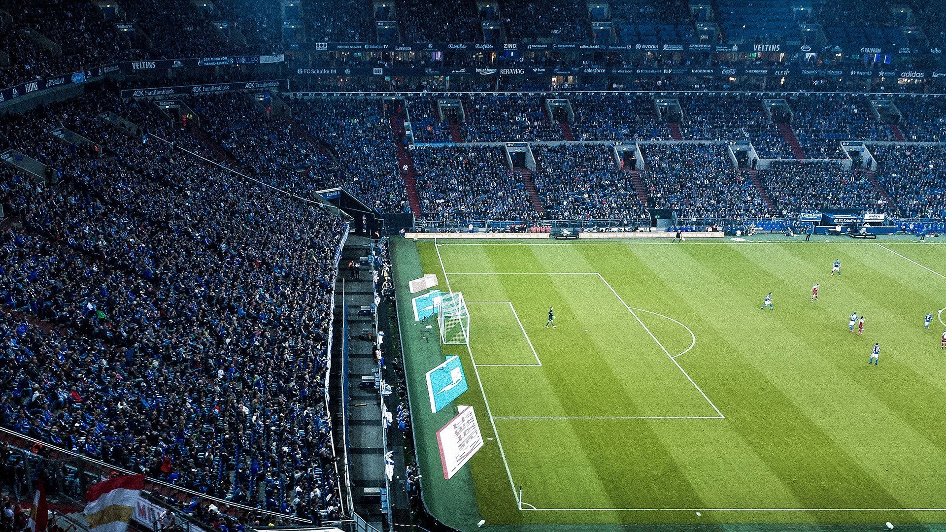 冰与火的交响，维尼修斯扛起全队，冰岛绝杀日本的启示